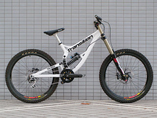 tr450-100512_01.jpg